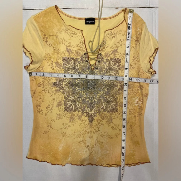 Tangents V-neck Graphic Short Sleeve Yellow Tee T-shirt Size Medium - Picture 4 of 4